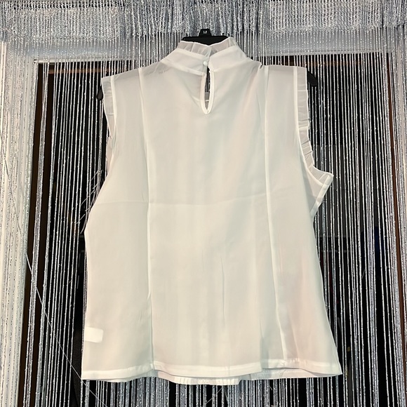 Blouse - Picture 2 of 2